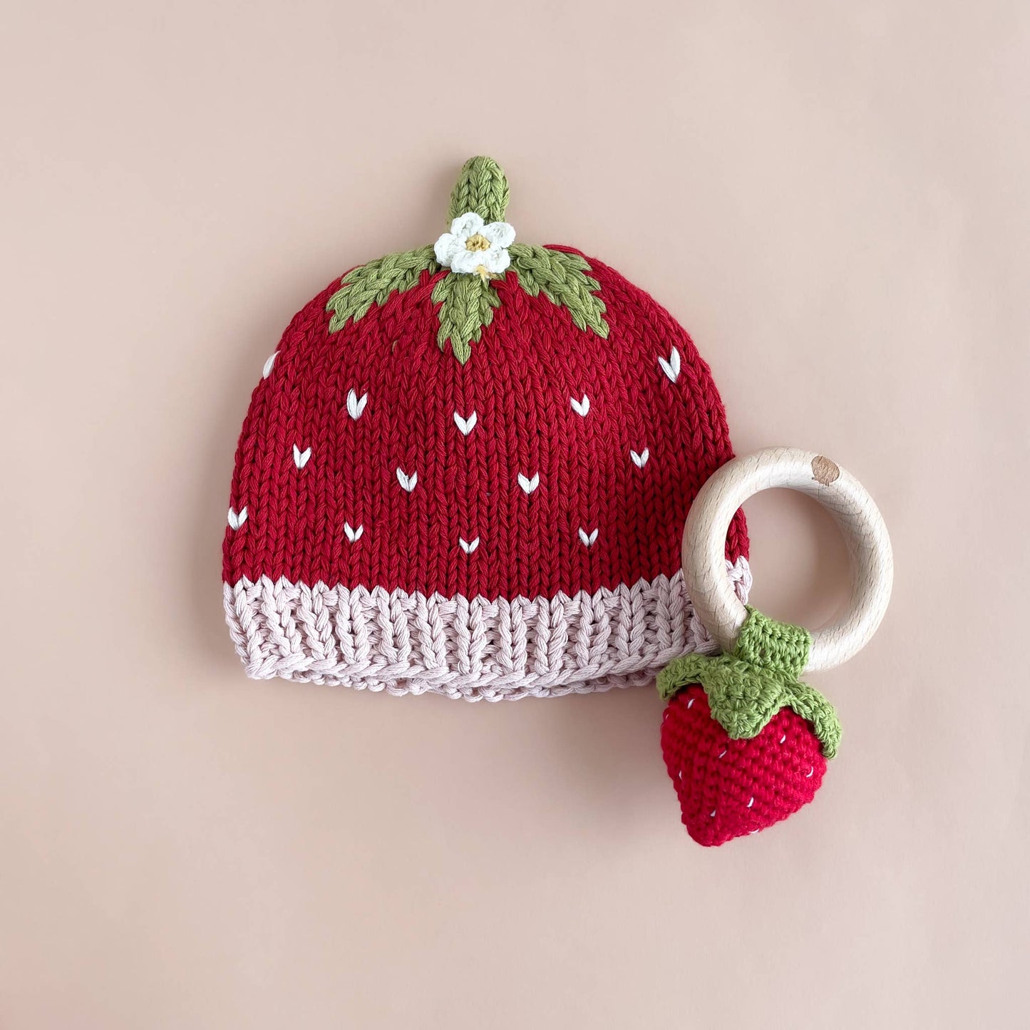 Teether Strawberry Red Cotton Crochet Rattle Baby Toy